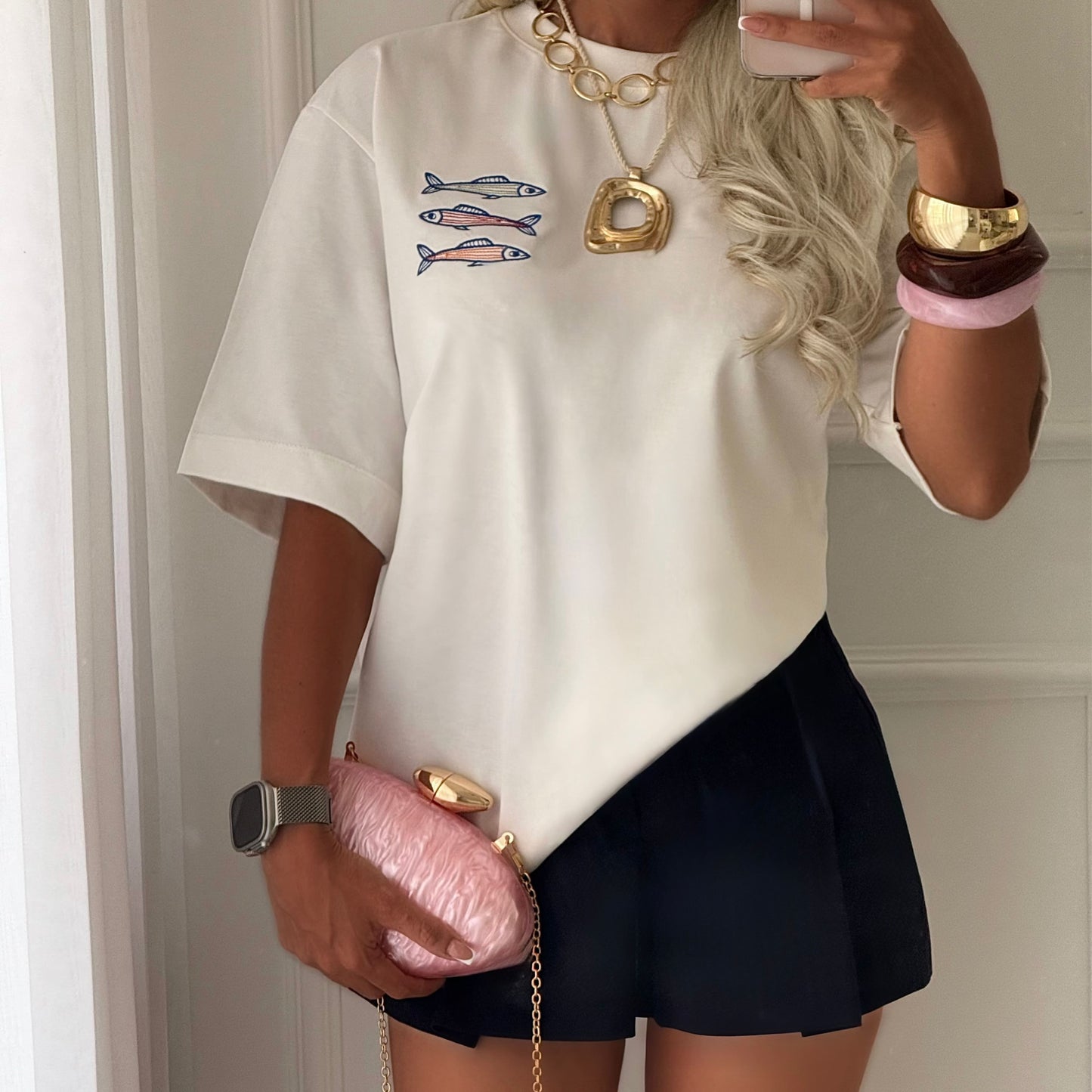 Oversized Fish bordado